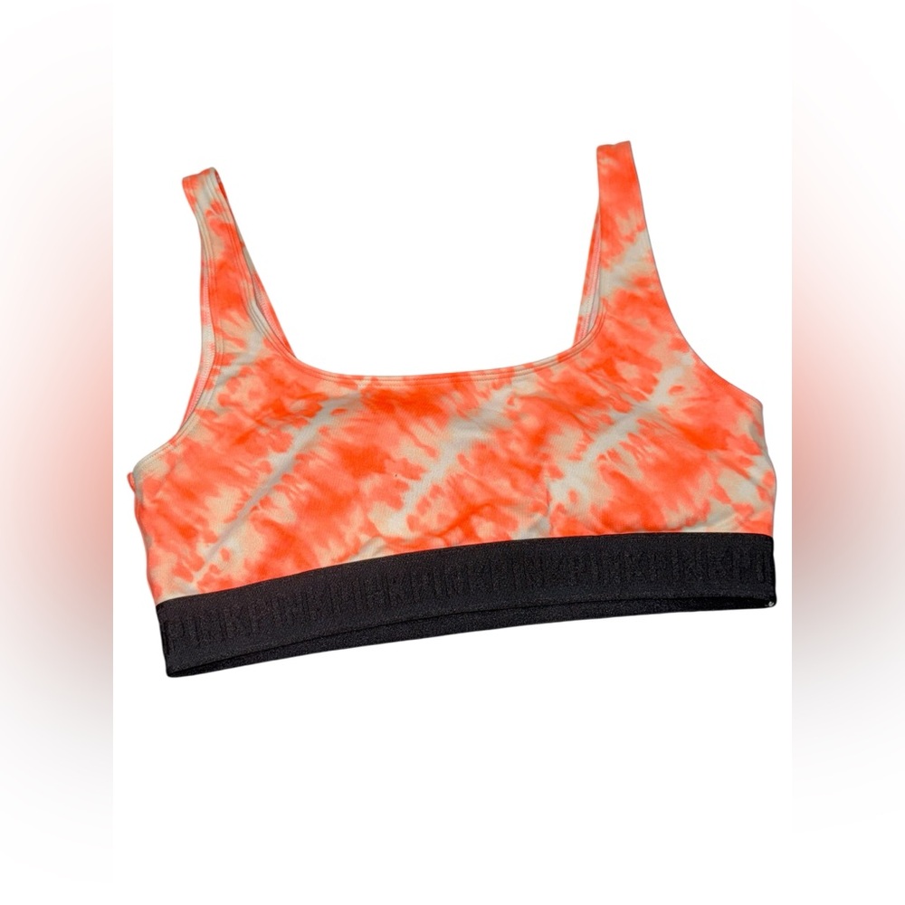 ✨ 5/$30 ✨ Victoria's Secret Pink Tie-Dye Sports Bra